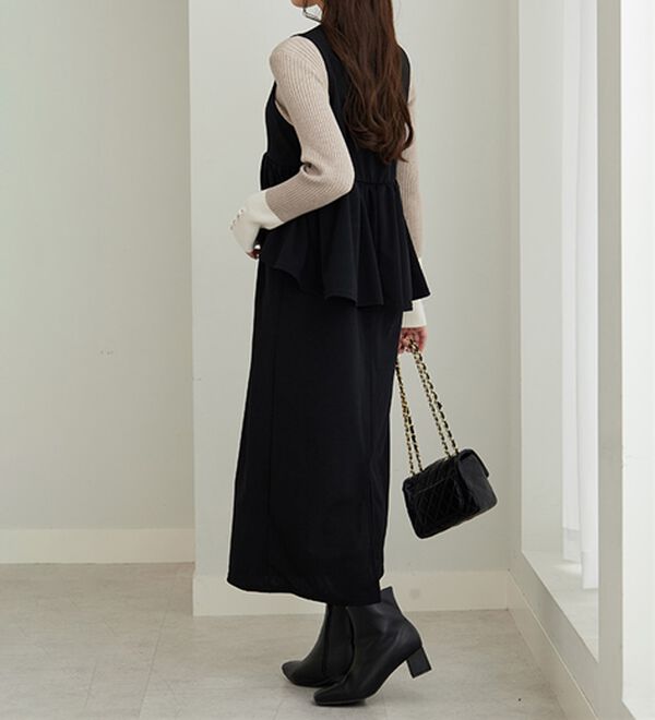 GeeRA（ジーラ）の「配色デザインくるみボタン付リブニット（ニット・セーター）」｜詳細画像