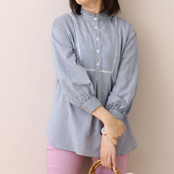 BELLUNA（ベルーナ）の「はしごレース使いフリル衿チュニック（チュニック）」｜ストライプ