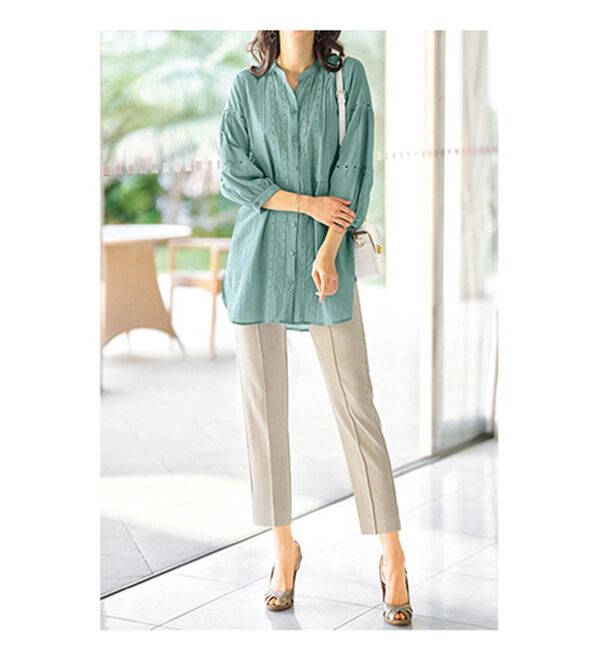 BELLUNA（ベルーナ）の「刺しゅうレース切替シャツチュニック（チュニック）」｜詳細画像