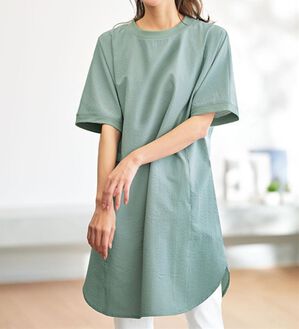 BELLUNA（ベルーナ）の「サラリ速乾！サッカー素材ゆったりチュニック（チュニック）」｜ミント