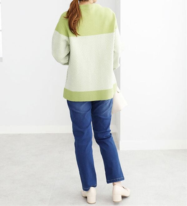 BELLUNA（ベルーナ）の「ヘリンボーン柄ニットプルオーバー（ニット・セーター）」｜詳細画像