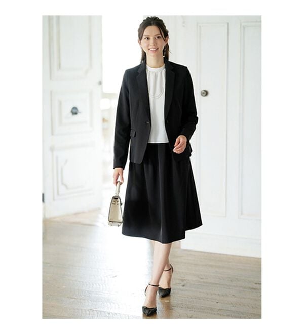 BELLUNA（ベルーナ）の「快適！ストレッチ素材ワンピースアンサンブル（ワンピースセットスーツ）」｜詳細画像