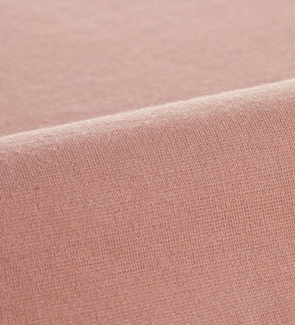 BELLUNA（ベルーナ）の「キルト切替スピンドル使いプルオーバー（カットソー）」｜詳細画像