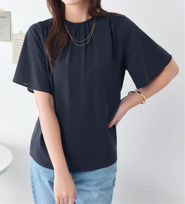 alotta（アロッタ）の「【接触冷感】前後２ＷＡＹギャザーブラウス（半袖）（ブラウス）」｜詳細画像