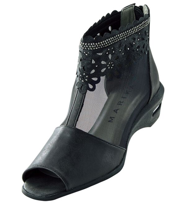 BELLUNA（ベルーナ）の「４Ｅきらめきチュール使いサマーブーツ（ブーツ）」｜ブラック