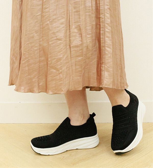 BELLUNA（ベルーナ）の「きらめきビジューニットスニーカー（スニーカー）」｜詳細画像