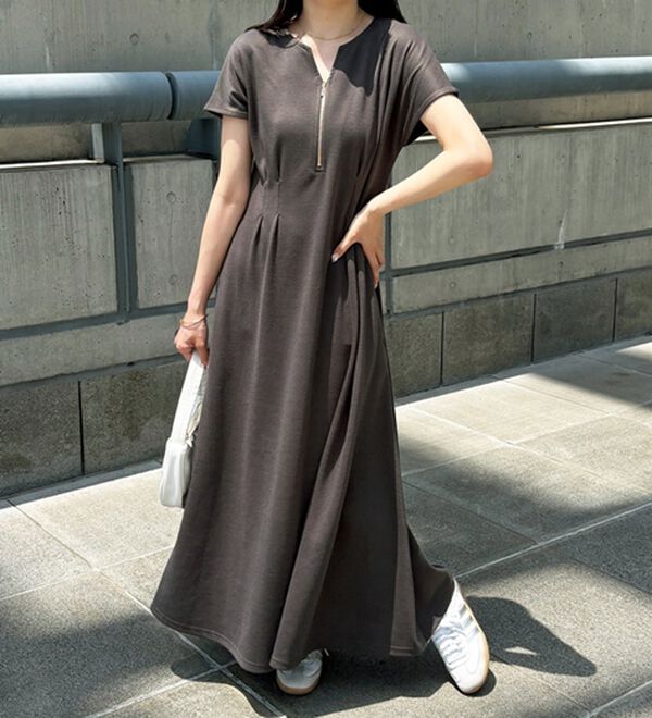 前後2WAYハーフジップフレンチ袖ワンピース - ベルーナ【公式】