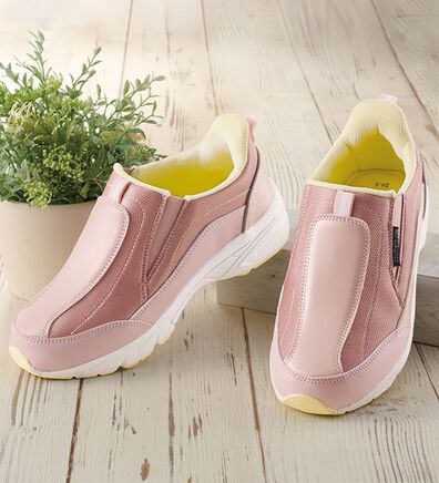 「スッと履ける軽量快適ウォーキングシューズ（スリッポン）」