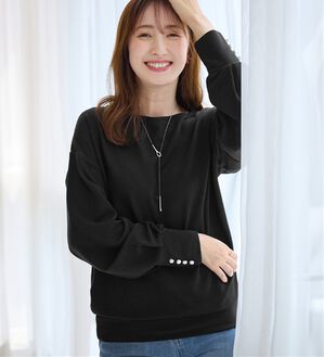 alotta（アロッタ）の「パール調ボタン柔らかカットソーゆるトップス（カットソー）」｜ブラック