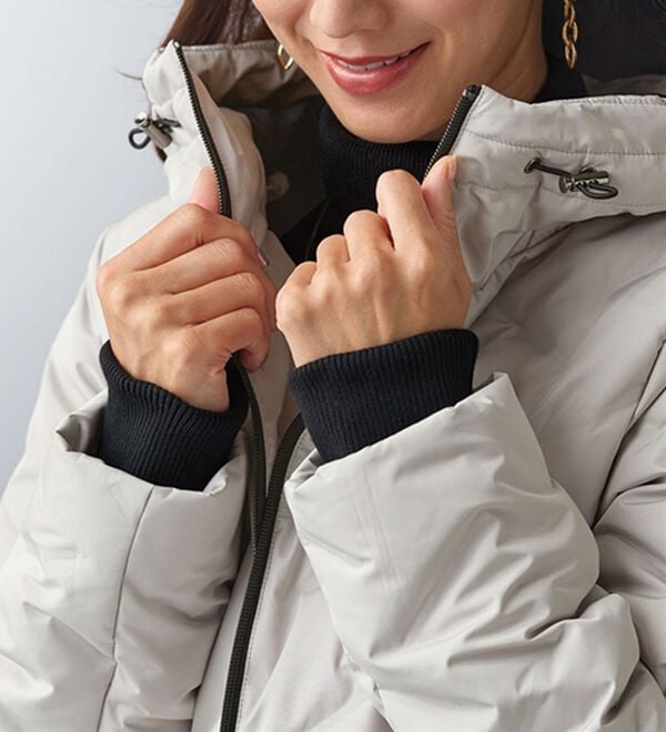 BELLUNA（ベルーナ）の「シームレスダウン配色使いコート（ロングコート）」｜詳細画像