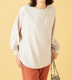 BELLUNA（ベルーナ）の「きれい見えドルマンプルオーバー（カットソー）」｜アイボリー