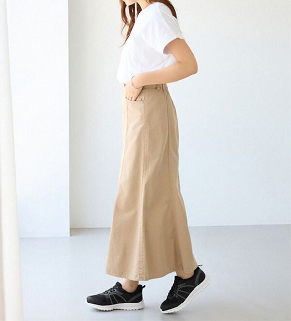 BELLUNA（ベルーナ）の「サッと履ける！防水軽量シューズ（スニーカー）」｜詳細画像