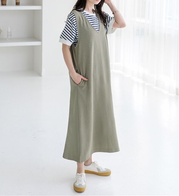 BELLUNA（ベルーナ）の「ロゴプルオーバー付！ワンピースアンサンブル（アンサンブル）」｜カーキ