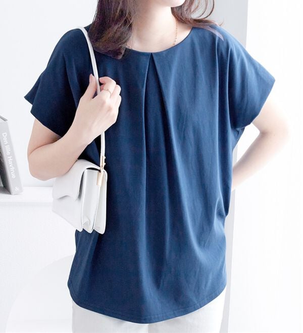 alotta（アロッタ）の「ひんやりタックデザインＴシャツ（カットソー）」｜詳細画像