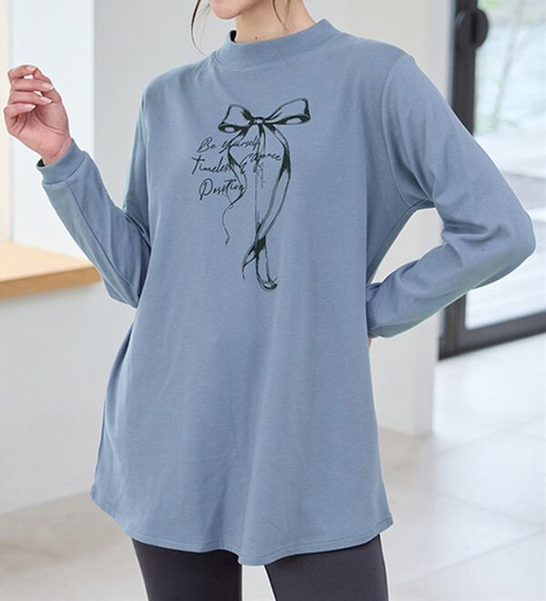 BELLUNA（ベルーナ）の「【メルティポンチ】プリントチュニック（チュニック）」｜リボン(サックス)