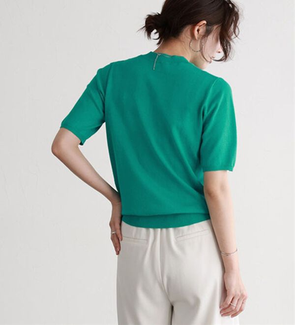 Pierrot（ピエロ）の「【洗濯機で洗える】【ＵＶカット】シルクタッチ半袖ニット（ニット・セーター）」｜詳細画像