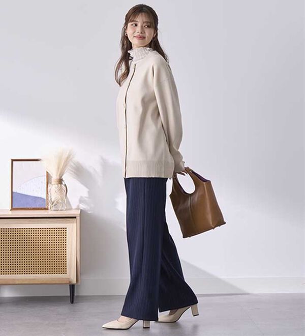 BELLUNA（ベルーナ）の「静電気防止加工！タックデザインワイドパンツ（ワイドパンツ・ガウチョ）」｜詳細画像