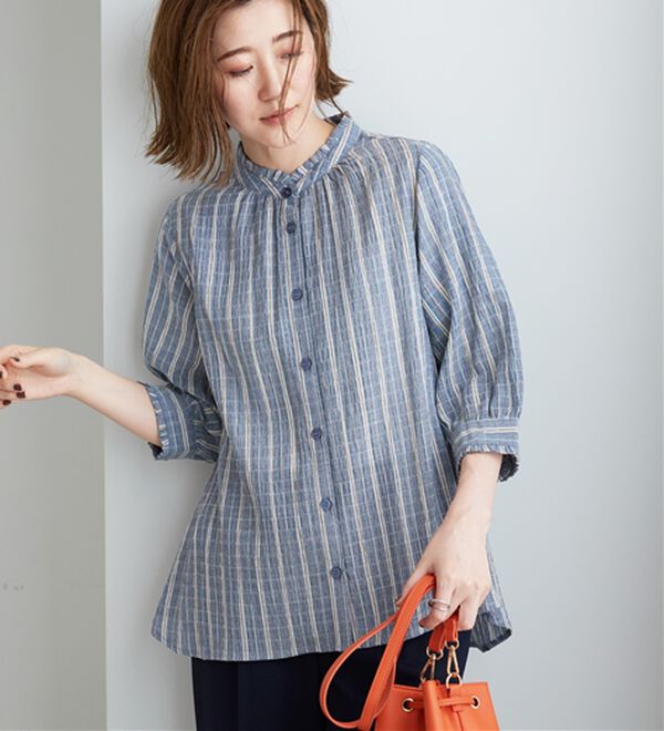 BELLUNA（ベルーナ）の「【お気軽シャツ】ぽこぽこ素材衿＆袖フリルデザインブラウス（ブラウス）」｜詳細画像