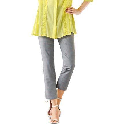 BELLUNA（ベルーナ）の「サラリ裏メッシュ！美脚ストレッチアンクルパンツ（フルレングスパンツ）」