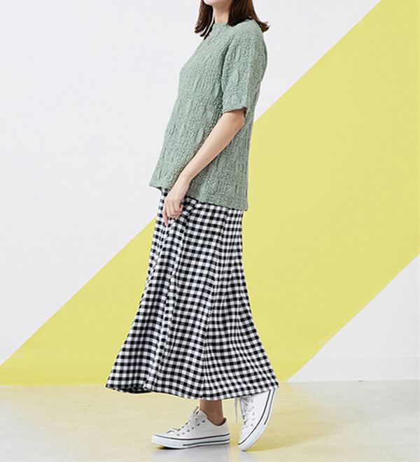 BELLUNA（ベルーナ）の「ストレッチレース調ハイネックプルオーバー（カットソー）」｜詳細画像