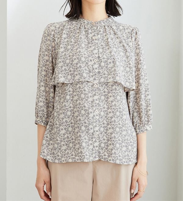 BELLUNA（ベルーナ）の「ケープ風デザインブラウス（ブラウス）」｜詳細画像