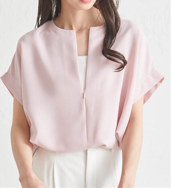 RANAN（ラナン）の「【汗シミ防止】ひんやり&防シワ前後2WAYハーフジップブラウス（ブラウス）」｜詳細画像