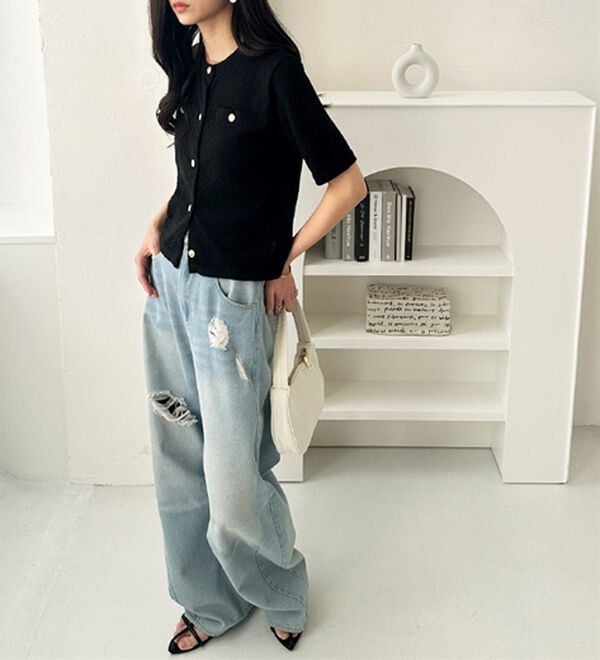 GeeRA（ジーラ）の「ゴールドボタンニットカーデ（ニットカーディガン）」｜詳細画像