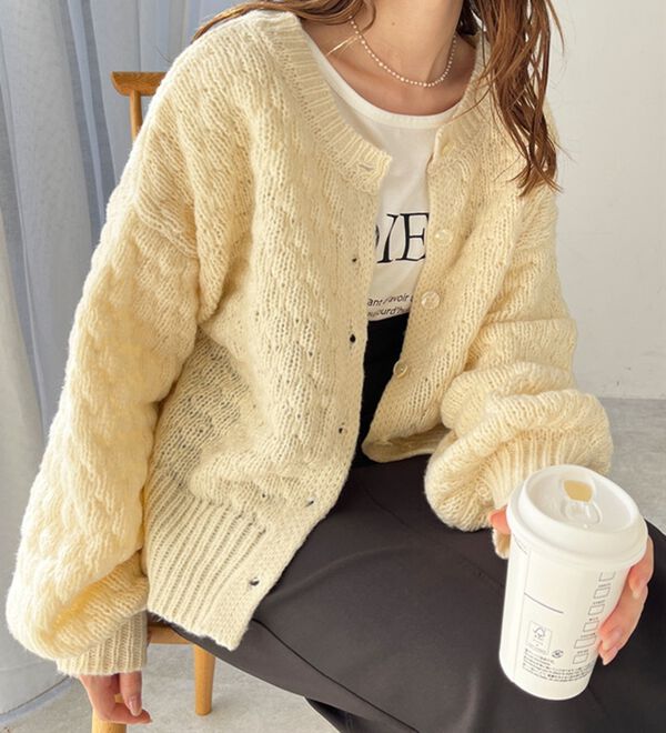 ハンドニット ボタニカル　ケーブル編み ニットカーディガン B25 ポコポコケーブル編ニットカーディガン - ベルーナ【公式】