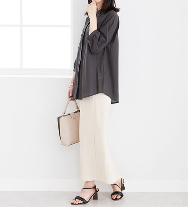 BELLUNA（ベルーナ）の「コード刺しゅうデザインシャツチュニック（チュニック）」｜詳細画像