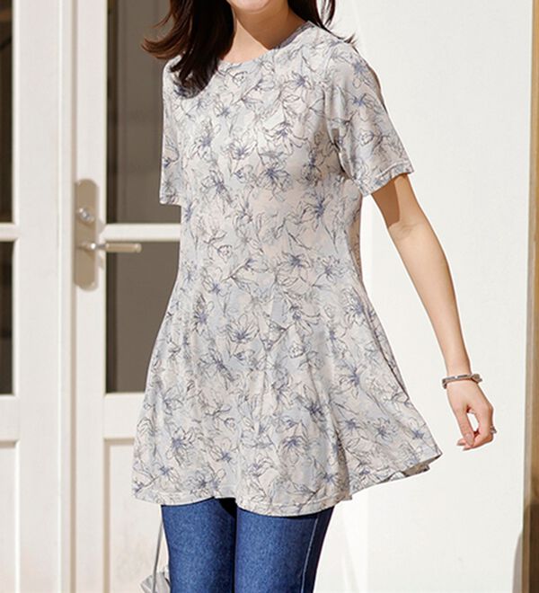 BELLUNA（ベルーナ）の「【接触冷感】フレアーシルエットプリントチュニック（チュニック）」｜詳細画像