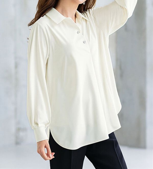 BELLUNA（ベルーナ）の「楽もきれいも譲れない！バックリボンカットソーブラウス（ブラウス）」｜オフ白