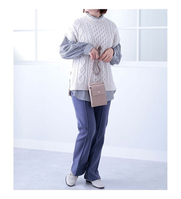 BELLUNA（ベルーナ）の「ふっくらウール調フレアーシルエットパンツ（フルレングスパンツ）」｜詳細画像