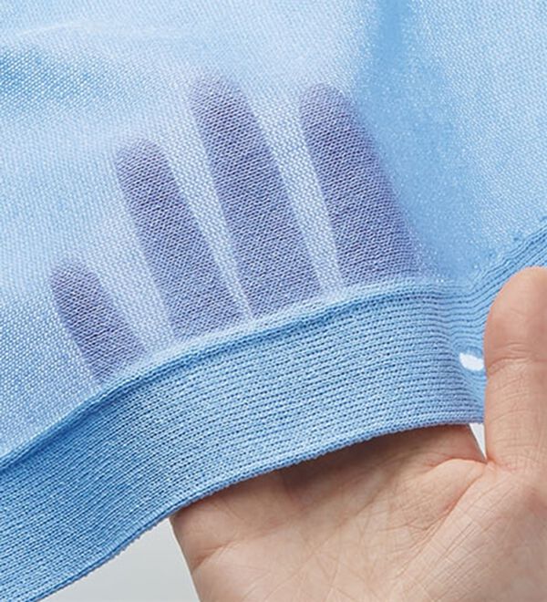 BELLUNA（ベルーナ）の「ＩＣＥＣＬＥＡＮｌｉｇｈｔ！多機能素材ニットカーディガン（ニットカーディガン）」｜詳細画像