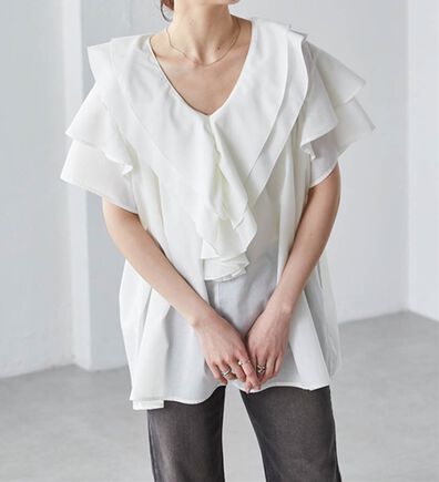 RANAN（ラナン）の「ビッグカラーフリルハーフスリーブブラウス（シャツ）」