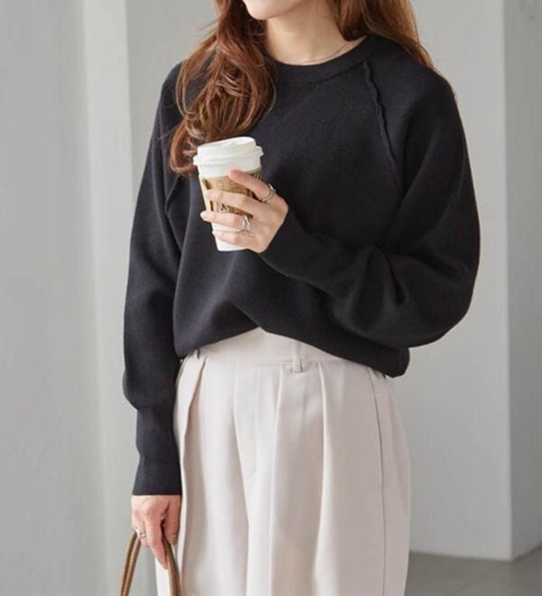 RANAN（ラナン）の「パチパチしにくい！大人のきれいめトレーナーニット（ニット・セーター）」｜詳細画像