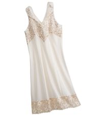 「レースがお洒落な綿混スリップ（肌着・インナーウェア）」