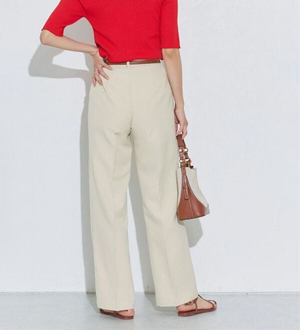 Pierrot（ピエロ）の「スタイルアップセンタープレスパンツ（フルレングスパンツ）」｜詳細画像