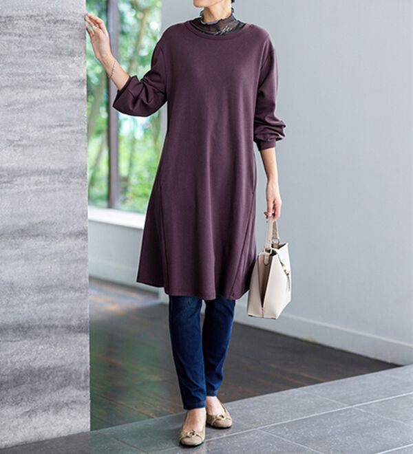 BELLUNA（ベルーナ）の「【重ね着インナー】シアー素材ハイネックインナープルオーバー（カットソー）」｜詳細画像