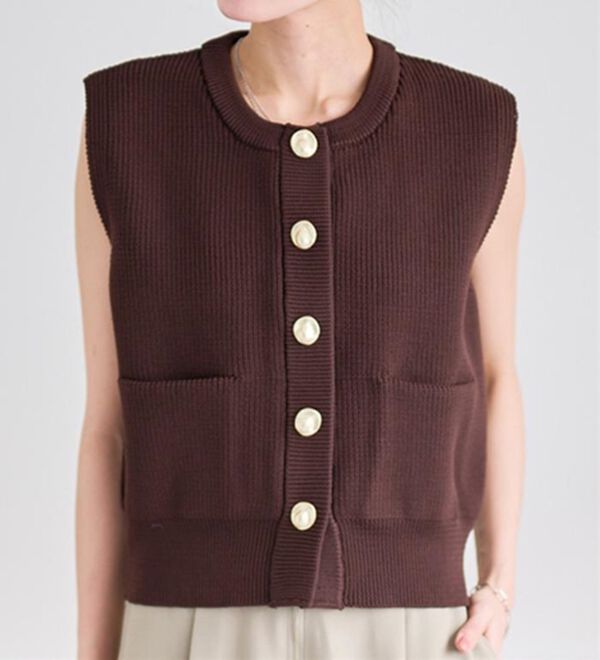 RANAN（ラナン）の「ニュアンスボタンニットベスト（ベスト）」｜詳細画像