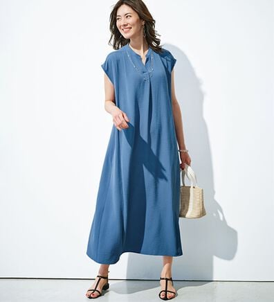 BELLUNA（ベルーナ）の「お手入れ楽々ビンテージ調素材ワンピース（その他ワンピース）」