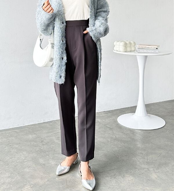 GeeRA（ジーラ）の「美脚きれい魅せ！テーパードパンツ（フルレングスパンツ）」｜詳細画像