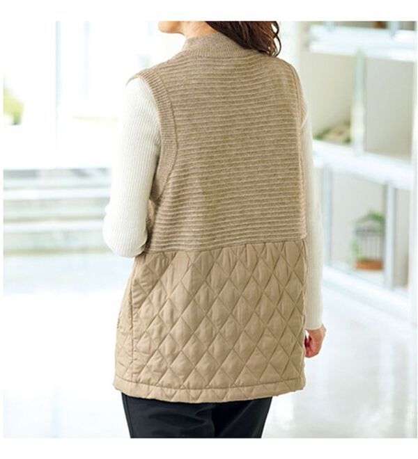 BELLUNA（ベルーナ）の「編地変化ニット切替中わたベスト（中わたコート・ベスト）」｜詳細画像