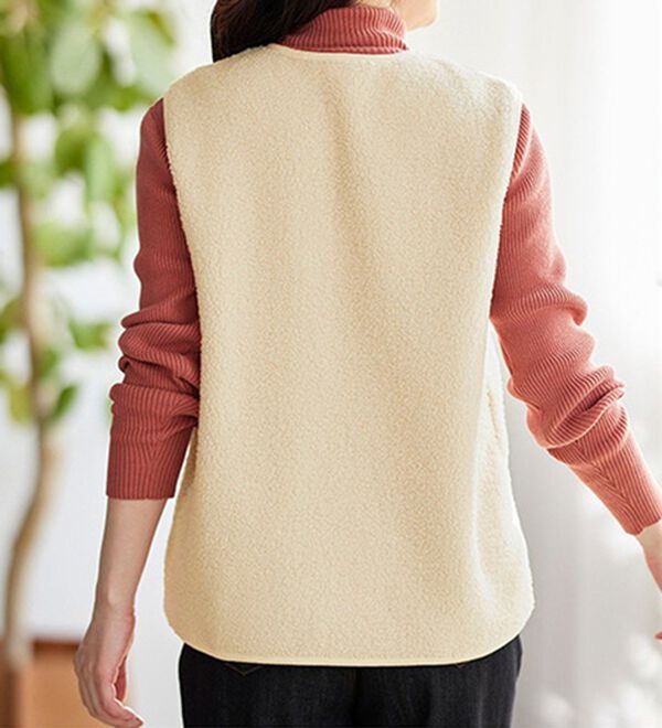 BELLUNA（ベルーナ）の「着回し自在！裏フリースあったかプードルボアベスト（ベスト）」｜詳細画像