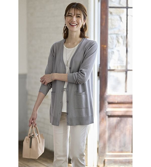 BELLUNA（ベルーナ）の「綿タッチやわらかベーシックカーディガン（ニットカーディガン）」｜詳細画像