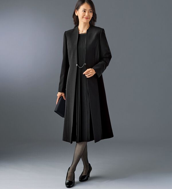 BELLUNA（ベルーナ）の「洗えるストレッチ！ロングジャケットワンピースアンサンブル（ドレスレット付）（ブラックフォーマル（喪服・礼服））」｜詳細画像