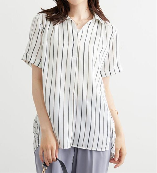 BELLUNA（ベルーナ）の「エアリーツイル裾タックシャツチュニック（チュニック）」｜詳細画像