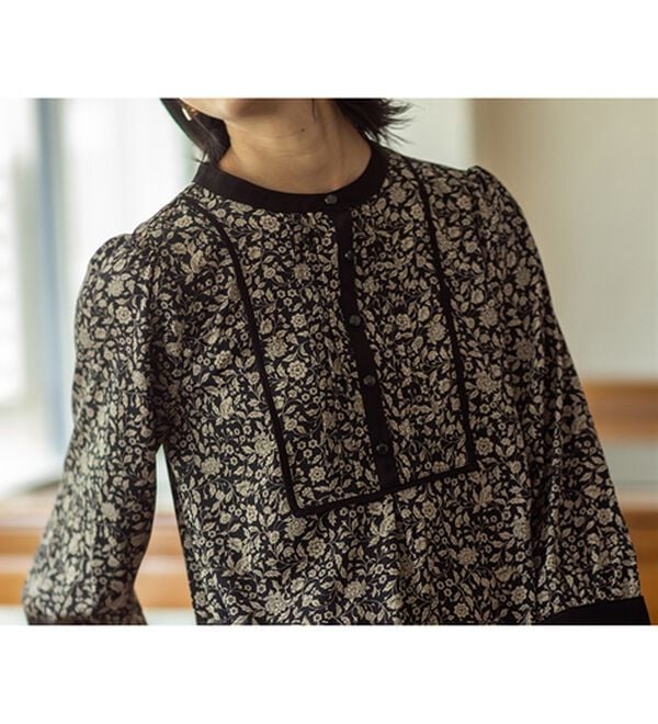 BELLUNA（ベルーナ）の「ビンテージ柄ピンタック使いワンピース（その他ワンピース）」｜詳細画像