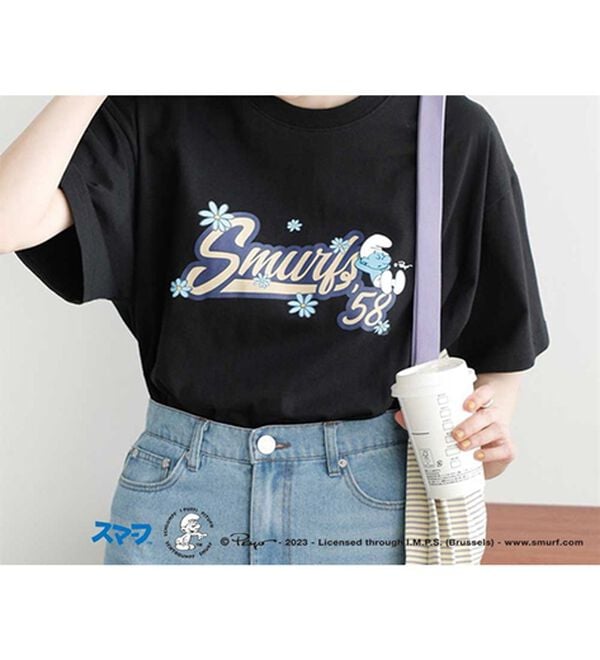 GeeRA（ジーラ）の「【スマーフ】コラボプリントＴシャツ（カットソー）」｜ロゴプリント黒