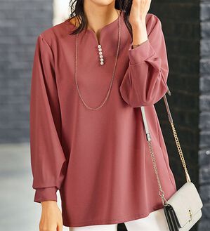 BELLUNA（ベルーナ）の「カットジョーゼット素材パール使いブラウス（ブラウス）」｜詳細画像