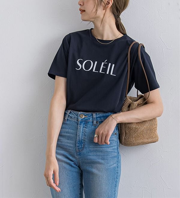 Pierrot（ピエロ）の「【イージーケア】選べるロゴＴシャツ（Tシャツ）」｜詳細画像